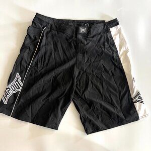 Mens 38 Tapout MMA Board Shorts Black and White y2k